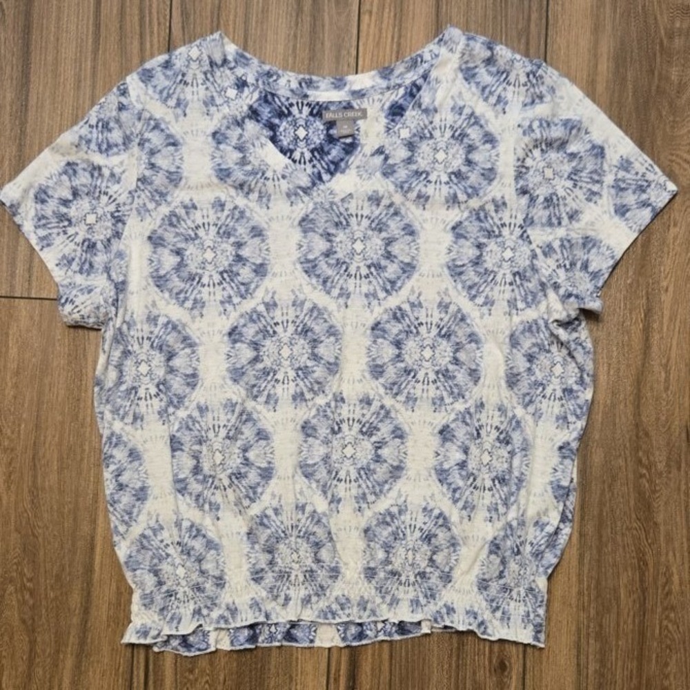 Falls Creek Womens 1X‎ Blue White Medallion Tie Dye Smocked Hem V-Neck Top Shirt